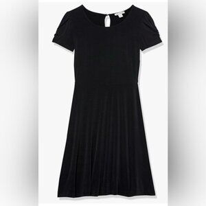 Essentials Black Women's Black Shift Dress Size Medium